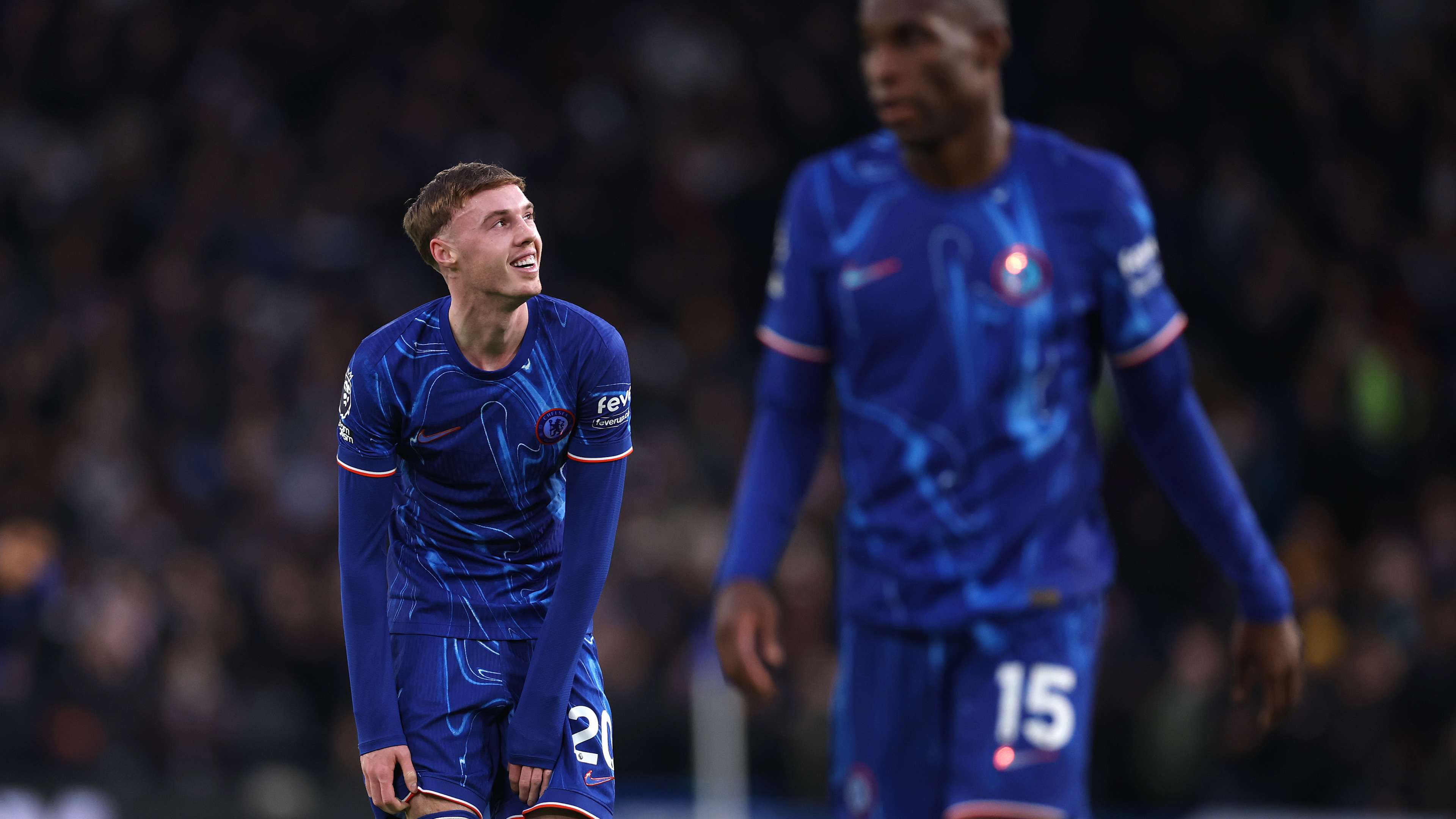 足球队以轻 足球队以轻