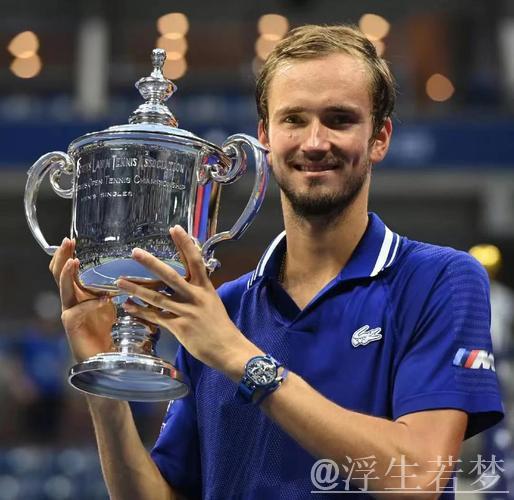 鲁德轻取梅德韦杰夫 时隔四年重返马德里大师赛四强