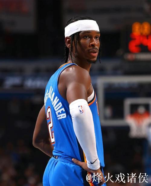 亚历山大狂砍34分全能表现助雷霆大胜马刺